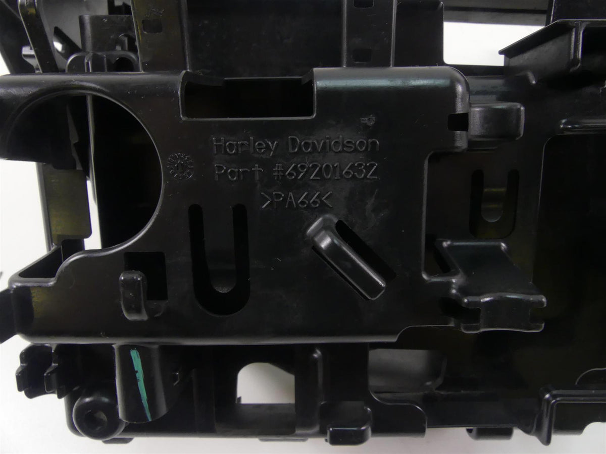 2020 Harley Softail FXBB Street Bob Electrical Battery Carrier Set 69201632 {{ shop.shopifyCountryName }} - Mototech271