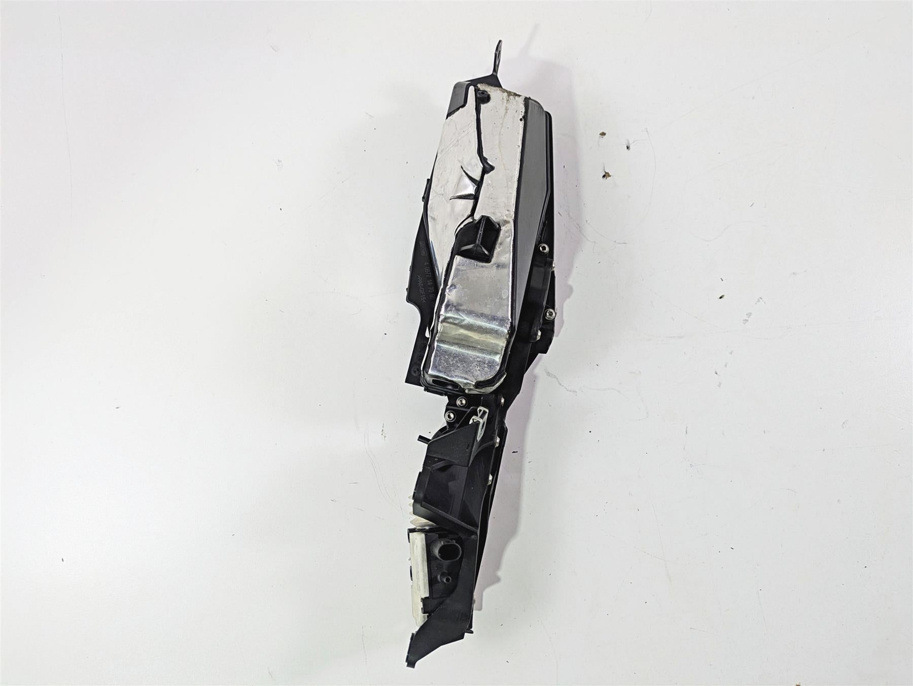 2014 BMW K1600 GTL K48 Right Storage Compartment Box 46637710448 {{ shop.shopifyCountryName }} - Mototech271