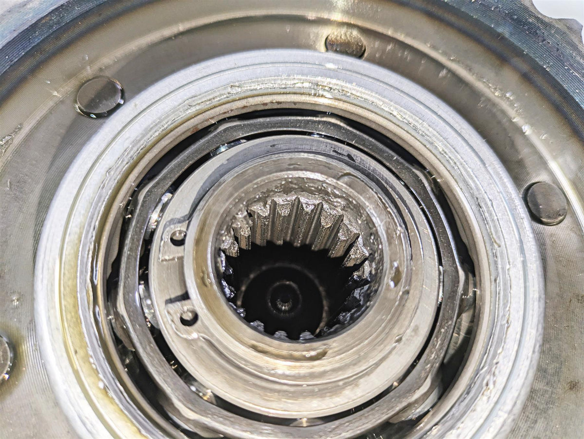 2005 Harley Touring FLHRI Road King Primary Drive Clutch Kit READ 37802-04 {{ shop.shopifyCountryName }} - Mototech271