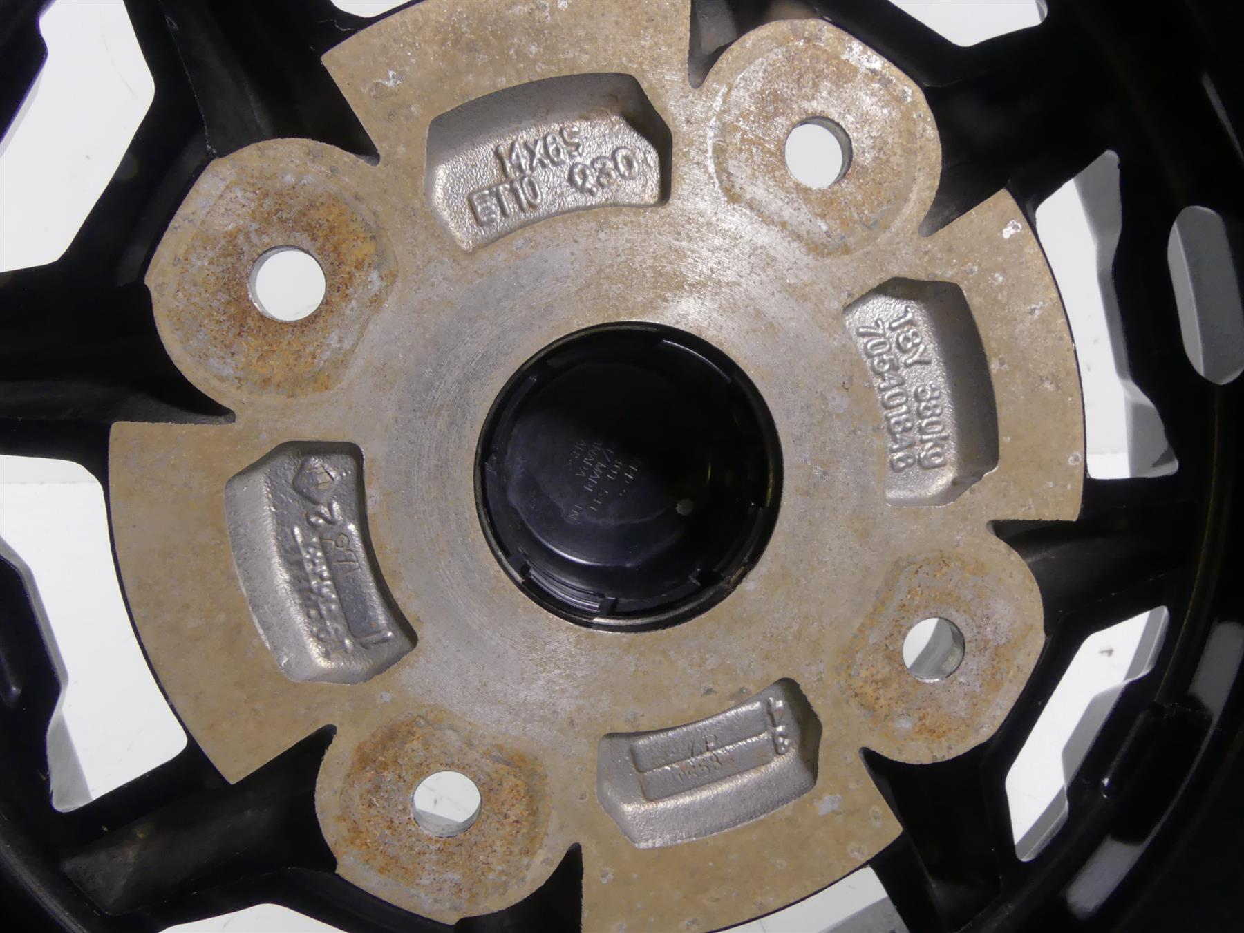 2020 Can-Am Commander 1000R XT Front 14x6.5 Left Wheel Rim 705401849 {{ shop.shopifyCountryName }} - Mototech271
