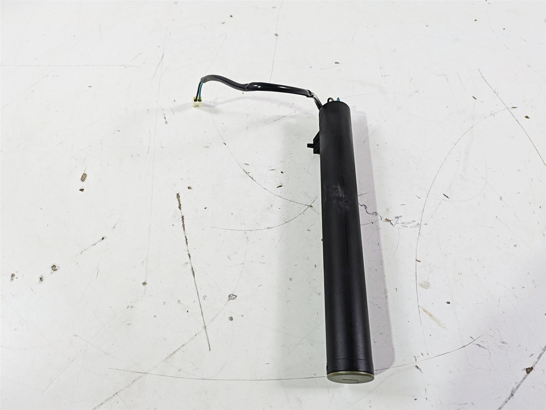 2019 Triumph Speed Triple RS 1050 Fuel Gas Petrol Level Sending Unit T2405926 {{ shop.shopifyCountryName }} - Mototech271