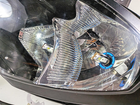 2008 Aprilia RSVR 1000 Factory Headlight Head Light Lamp Set AP8127152 AP8127283 {{ shop.shopifyCountryName }} - Mototech271