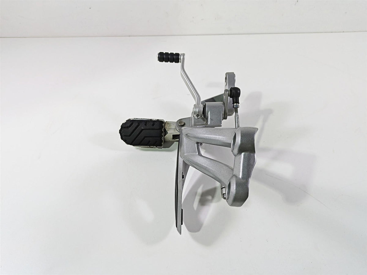 2015 Triumph Tiger Explorer XC Left Front Footpeg & Shifter T2081079 T2081888 {{ shop.shopifyCountryName }} - Mototech271