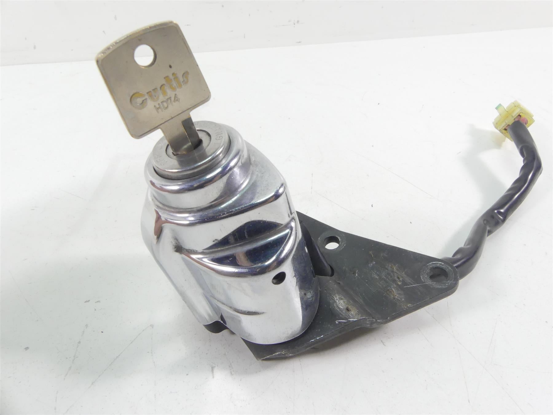 2005 Honda V-Twin VTX1800 S3 Ignition Switch Key Lock Cap Set 35010-MCV-A20 {{ shop.shopifyCountryName }} - Mototech271