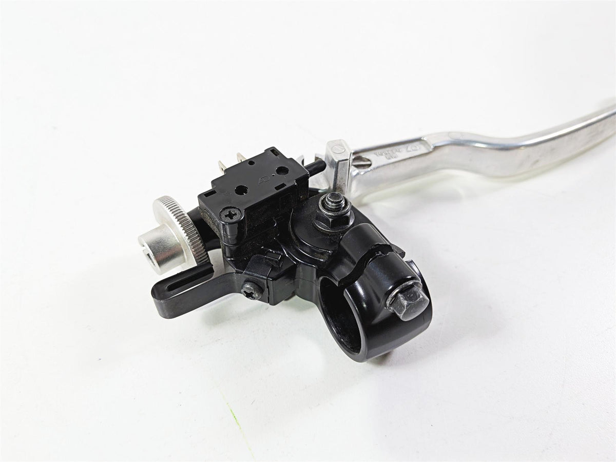 2025 Yamaha YZF R7 Nice Clutch Perch & Straight Lever 2C0-82910-02-00 {{ shop.shopifyCountryName }} - Mototech271