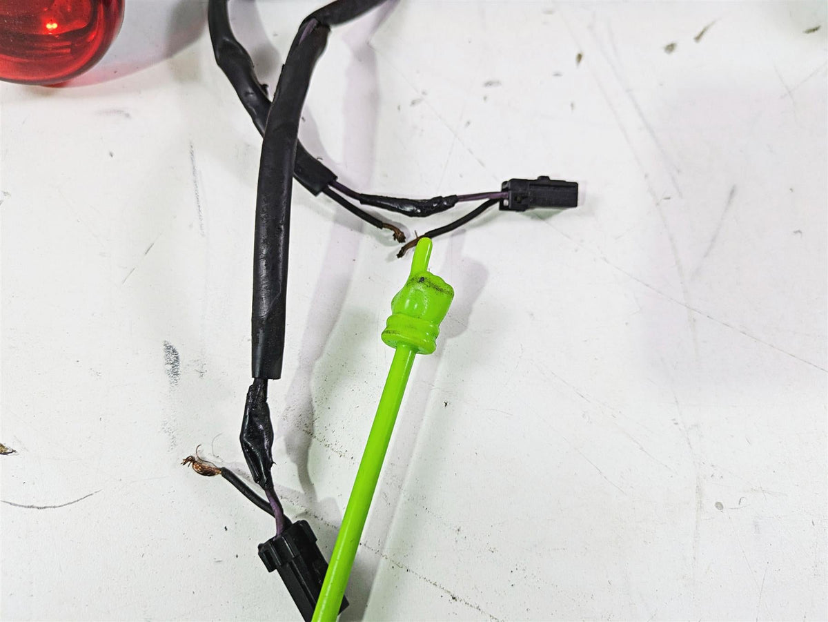 2002 Harley Dyna FXDL Low Rider Rear Blinker Bar Turn Signal Set - Read 68977-00 {{ shop.shopifyCountryName }} - Mototech271