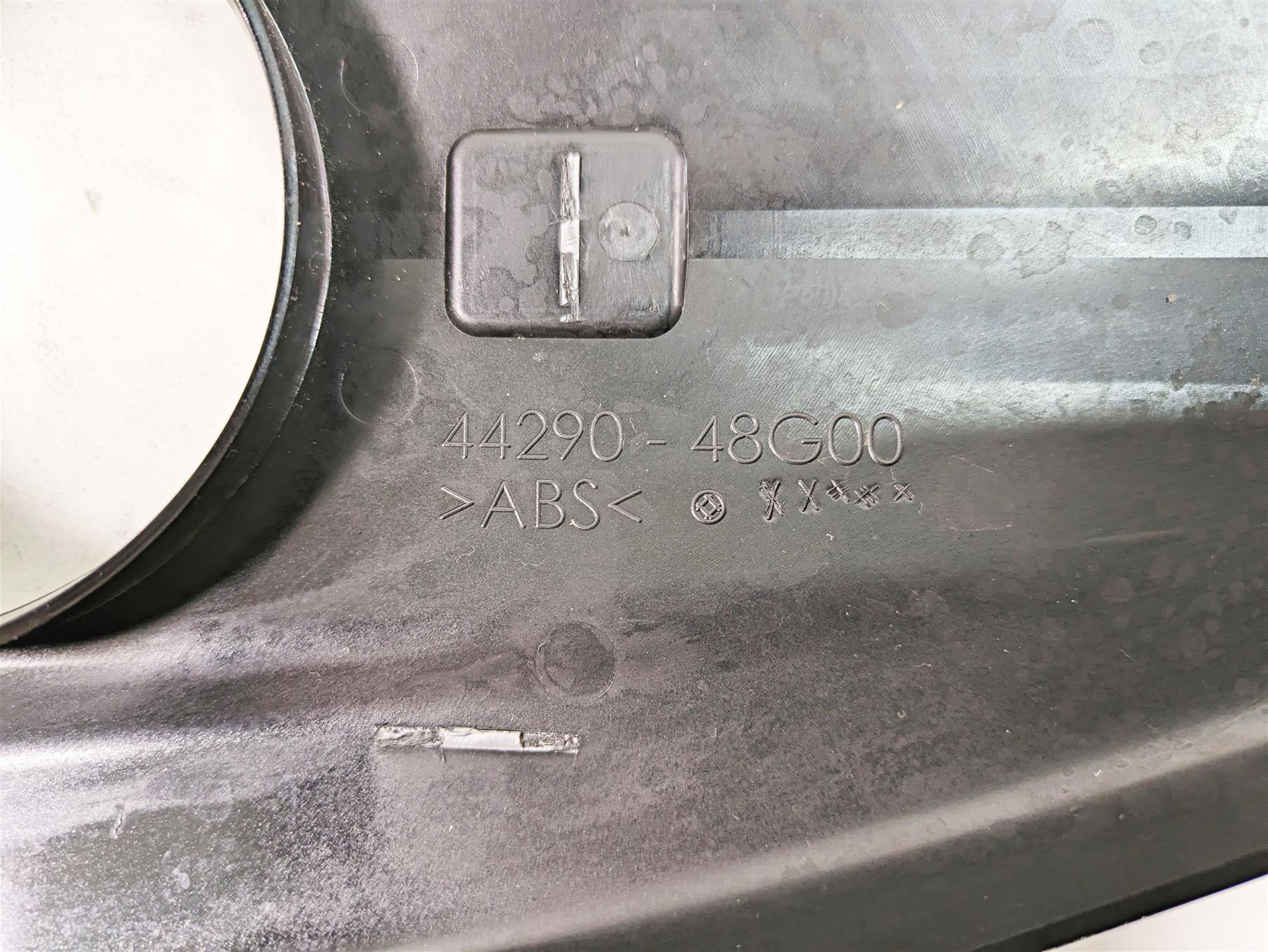2016 Suzuki M109R VZR1800 Fuel Gas Tank Console Dash Panel 44290-48G00 {{ shop.shopifyCountryName }} - Mototech271