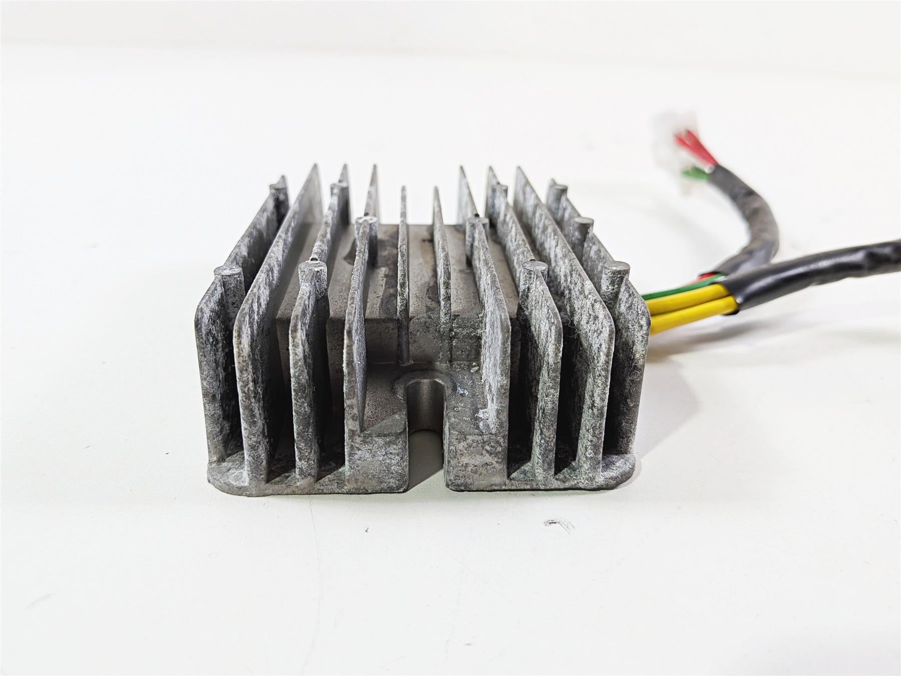 2008 Aprilia RSVR 1000 Factory Rectifier Voltage Regulator AP8127144 {{ shop.shopifyCountryName }} - Mototech271