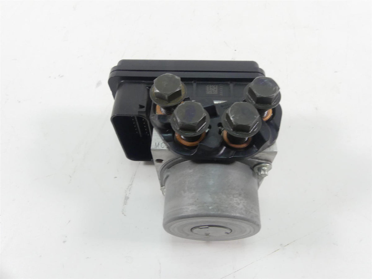 2022 Indian FTR1200 S Abs Brake Pump Pressure Module Unit 2209771 {{ shop.shopifyCountryName }} - Mototech271