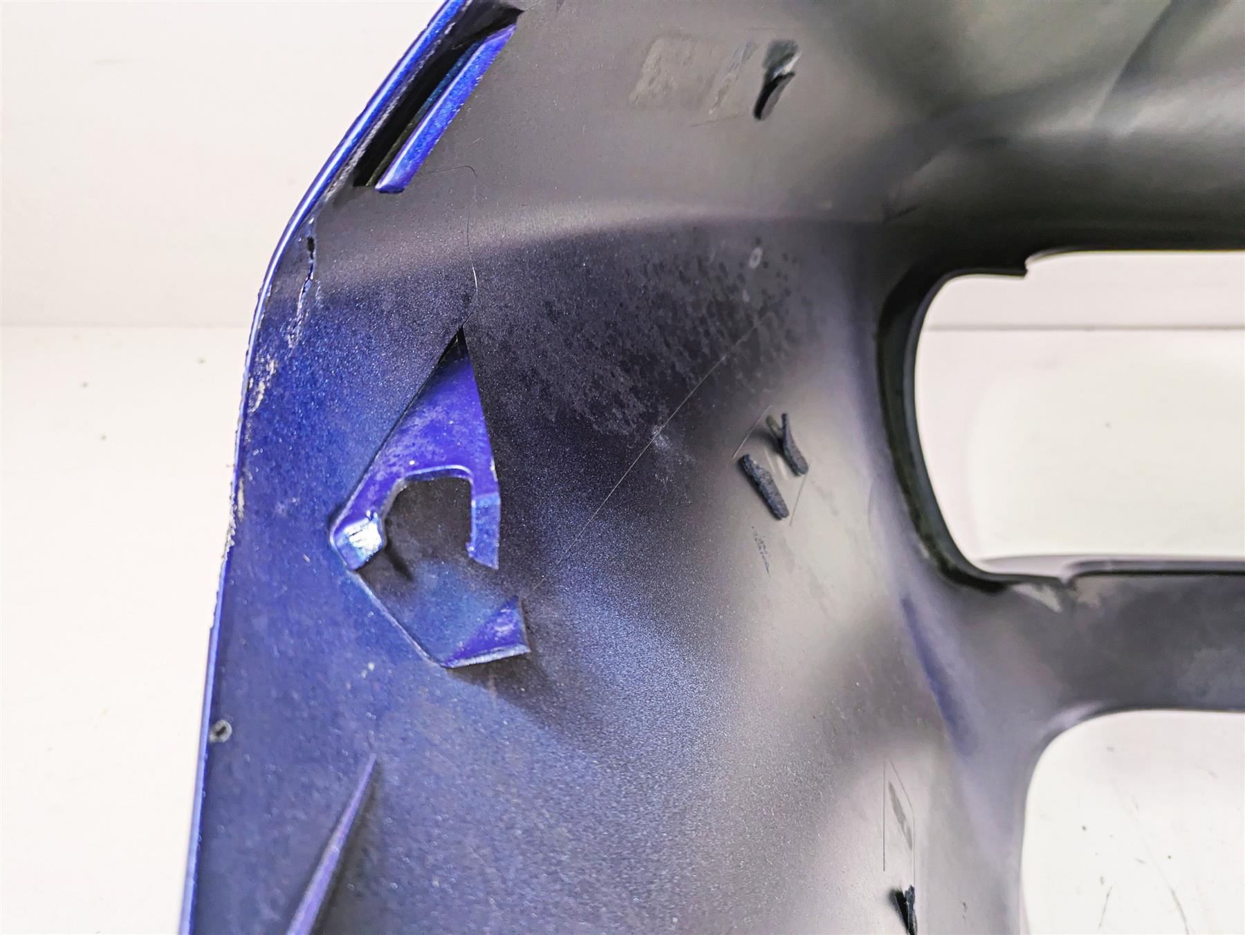 2016 Harley Touring FLTRX Road Glide Front Nose Fairing READ 57000290 {{ shop.shopifyCountryName }} - Mototech271