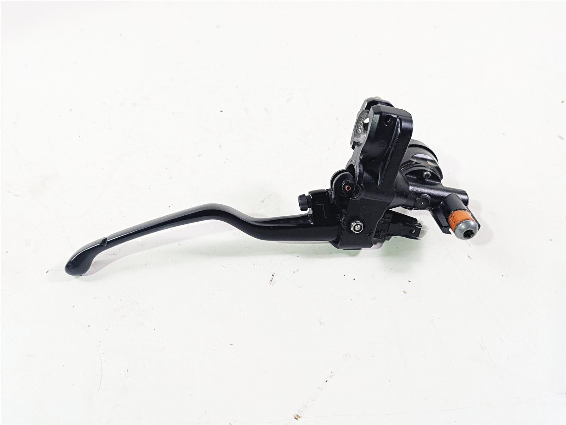 2010 BMW R1200GS K25 Clutch Master Cylinder & Lever 32727728848 {{ shop.shopifyCountryName }} - Mototech271