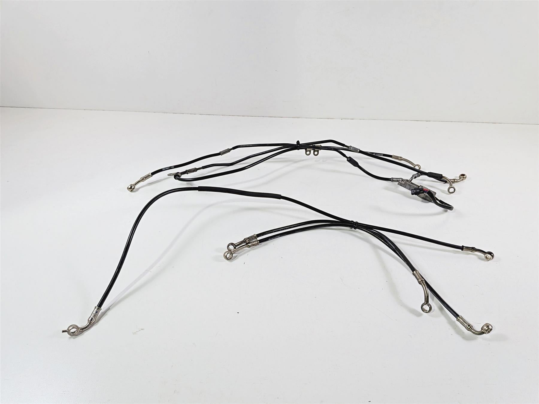 2022 Triumph Tiger 900 GT Pro Front Rear Abs Brake Line Set T2023442 T2023445 {{ shop.shopifyCountryName }} - Mototech271