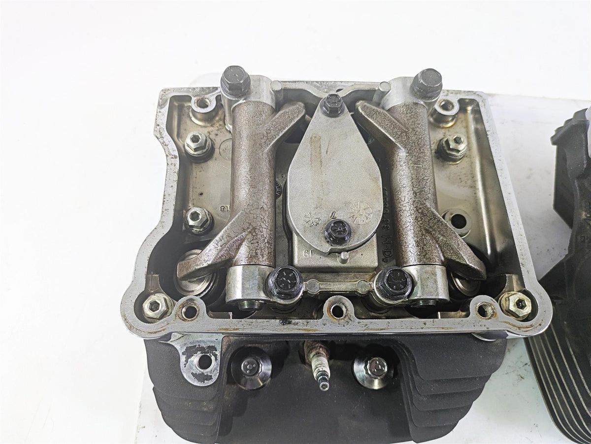 2008 Harley FXDL Dyna Low Rider 105TH Cylinderhead Cylinder Head Set 17178-06A {{ shop.shopifyCountryName }} - Mototech271