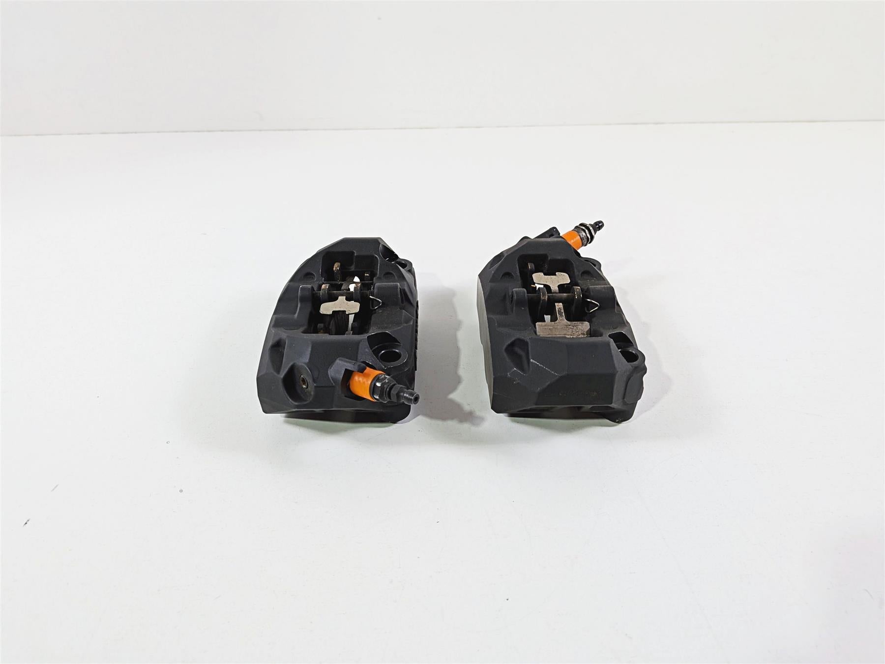 2015 BMW R1200GS K50 Brembo 100mm Front Brake Calipers 34118556205 34118556206 {{ shop.shopifyCountryName }} - Mototech271