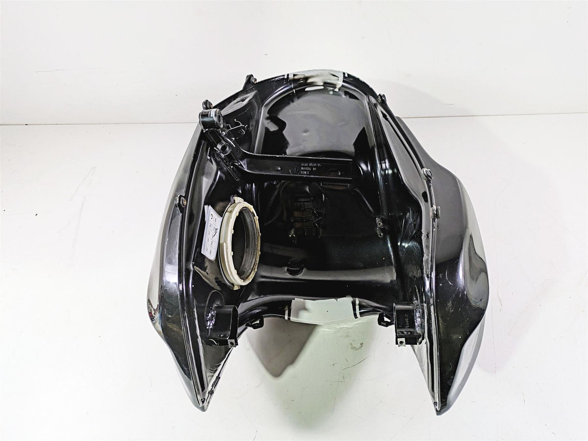 2012 BMW R1200R K27 Fuel Gas Petrol Tank Reservoir - Dents 16118535094 {{ shop.shopifyCountryName }} - Mototech271