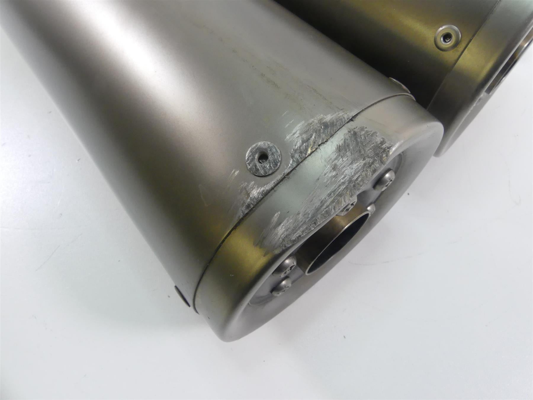 2016 BMW R nineT R9T K21 Oem Akrapovic Exhaust Pipe Muffler Silencer 18518544817 {{ shop.shopifyCountryName }} - Mototech271
