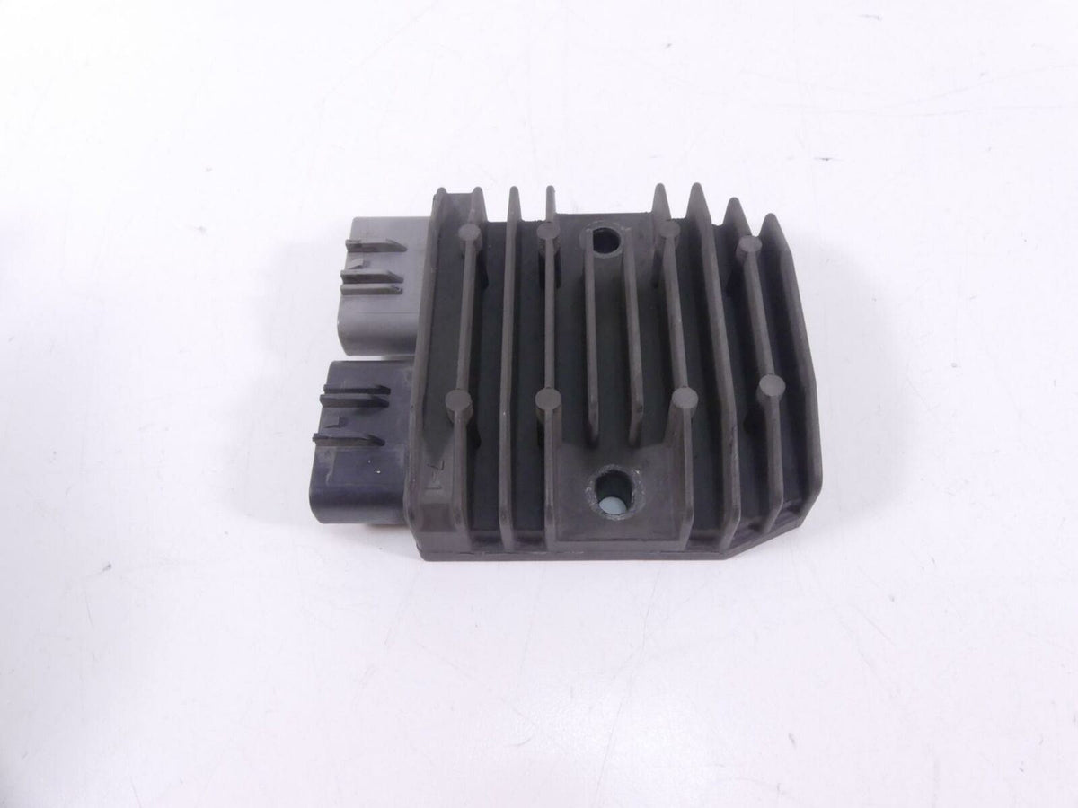2012 BMW S1000RR K46 Rectifier Voltage Regulator 12317718422 {{ shop.shopifyCountryName }} - Mototech271