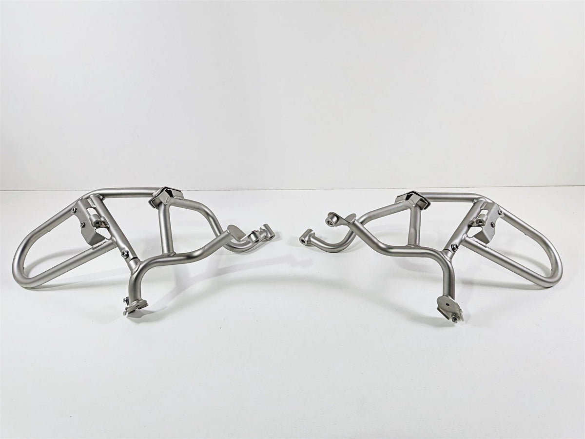 2023 BMW R1250RT RTP K52 Engine Protection Crash Bar Set READ 11848548601 {{ shop.shopifyCountryName }} - Mototech271