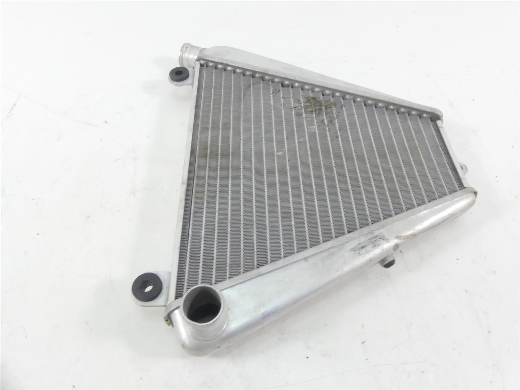 2020 Ducati Panigale V2 Lower Coolant Radiator - Straight No Leaks 54840972B {{ shop.shopifyCountryName }} - Mototech271