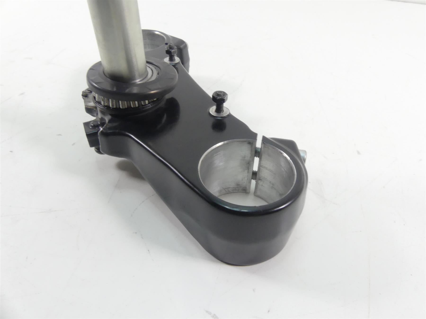2022 Indian FTR1200 S Lower Triple Tree Steering Clamp 55mm - Read 1824994 {{ shop.shopifyCountryName }} - Mototech271