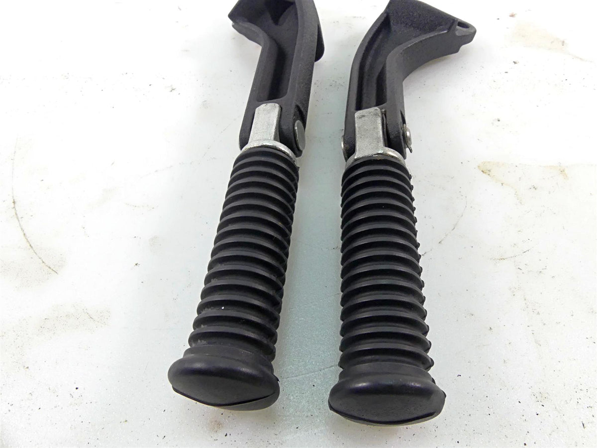 2017 Harley Dyna FXDB Street Bob Rear Passenger Foot Peg Set 49224-06A 49230-06 {{ shop.shopifyCountryName }} - Mototech271