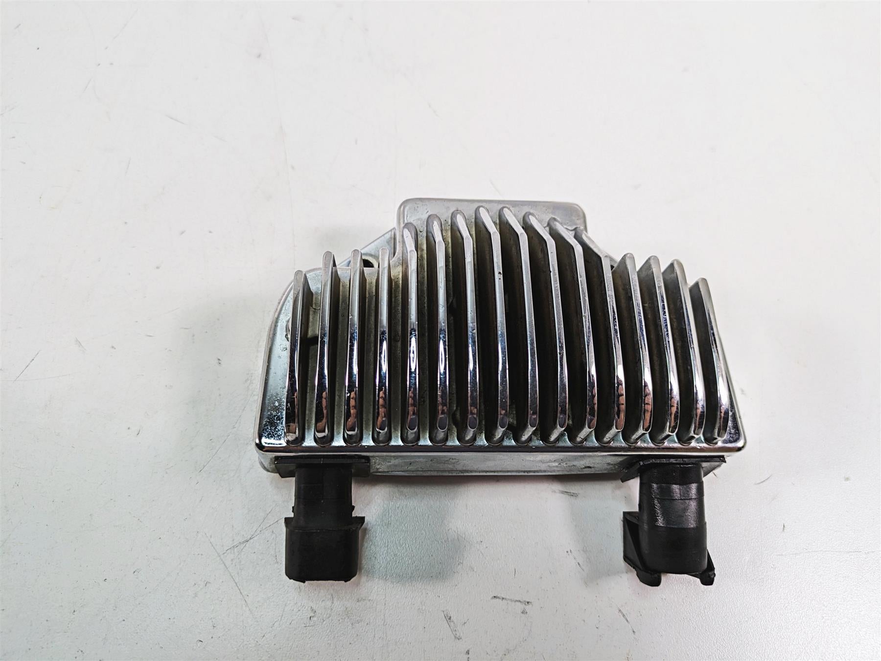 2009 Harley Dyna FXDFSE CVO Fat Bob Chrome Rectifier Voltage Regulator 74561-08A {{ shop.shopifyCountryName }} - Mototech271