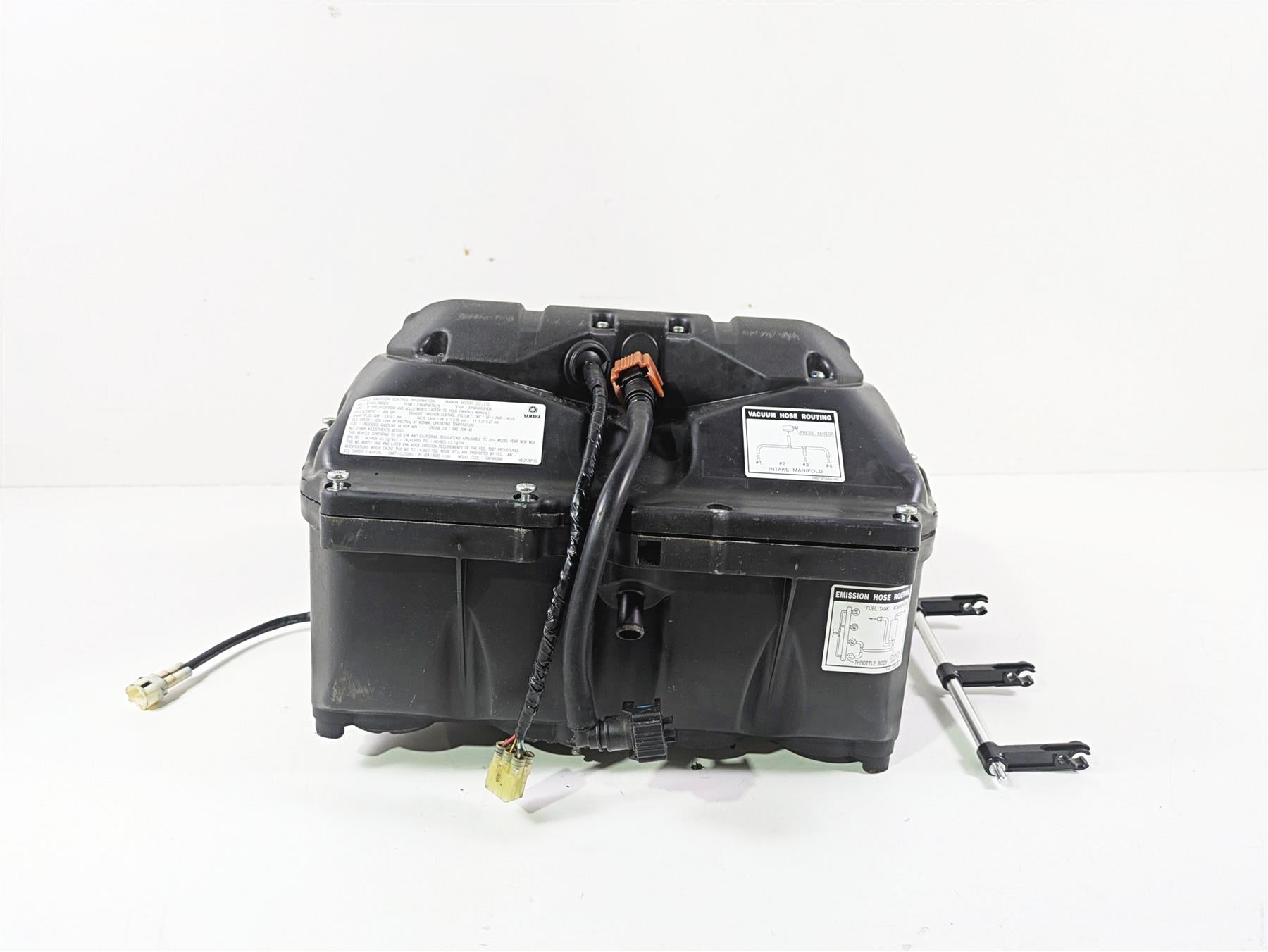 2014 Yamaha YZFR1 R1 RN22 Air Box Cleaner & Injectors & Actuator 14B-14411-01-00 {{ shop.shopifyCountryName }} - Mototech271