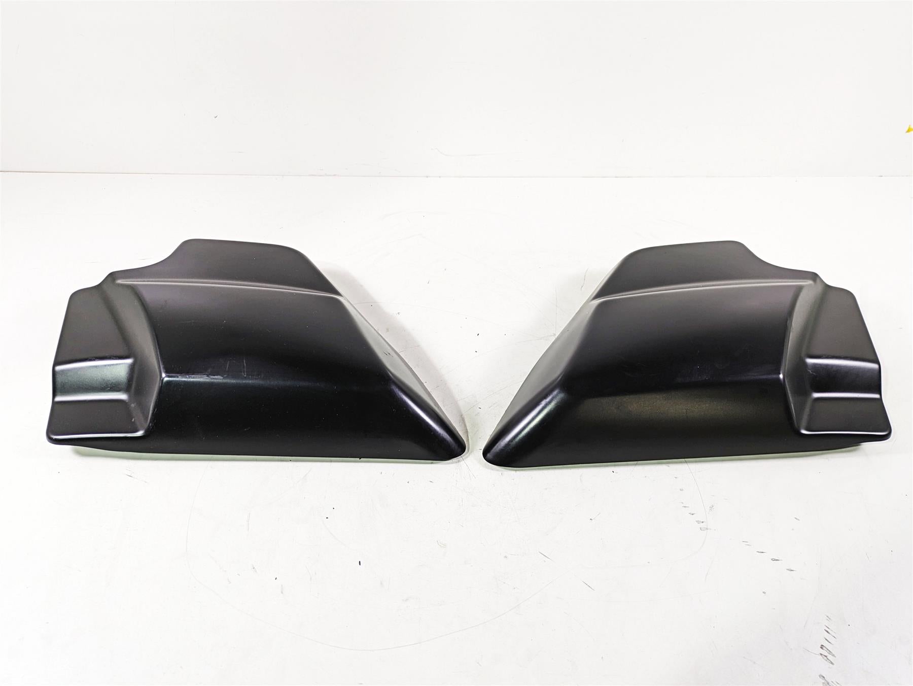 2017 Harley Touring FLTRXS Road Glide Side Cover Fairing Set 66048-09A 66250-09 {{ shop.shopifyCountryName }} - Mototech271