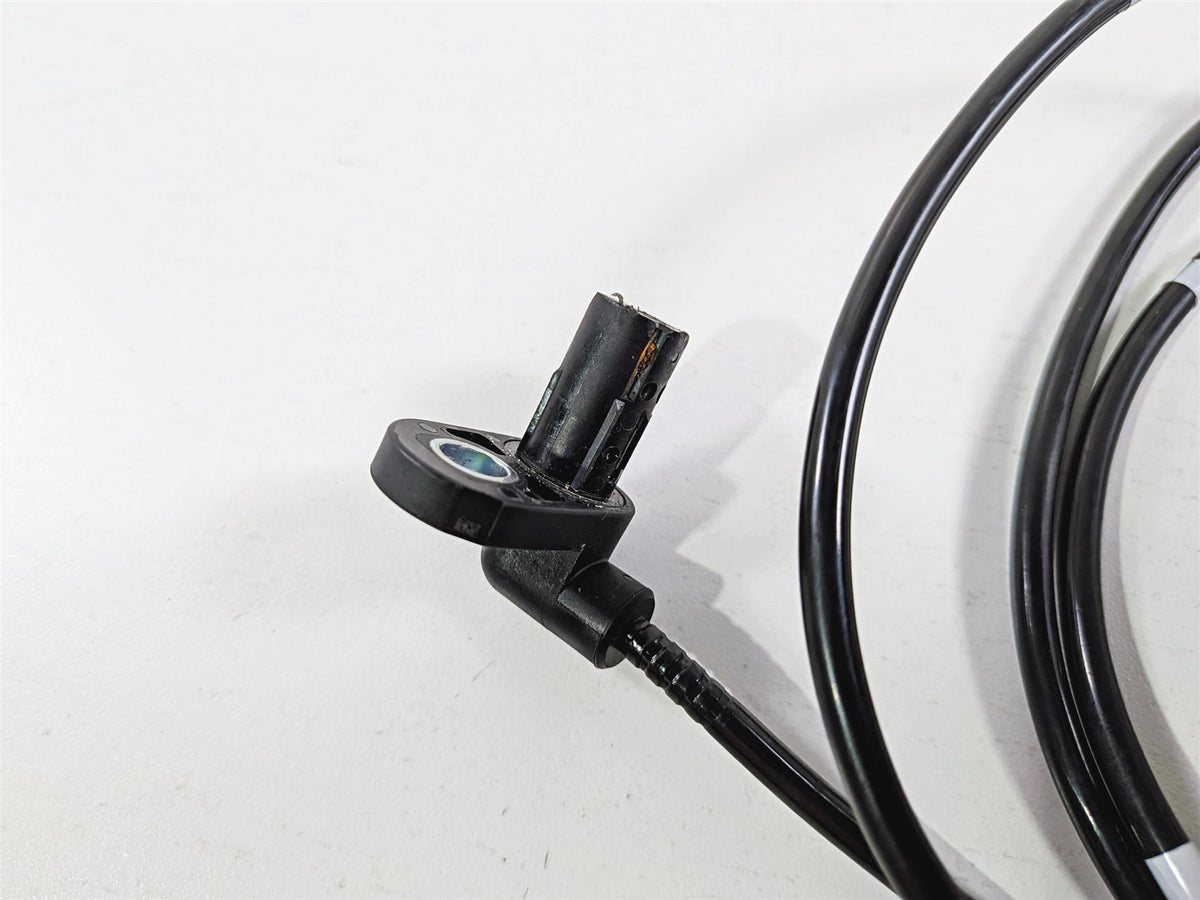2025 Yamaha YZF R7 Front Abs Brake Wheel Speed Sensor BEB-85970-00-00 {{ shop.shopifyCountryName }} - Mototech271