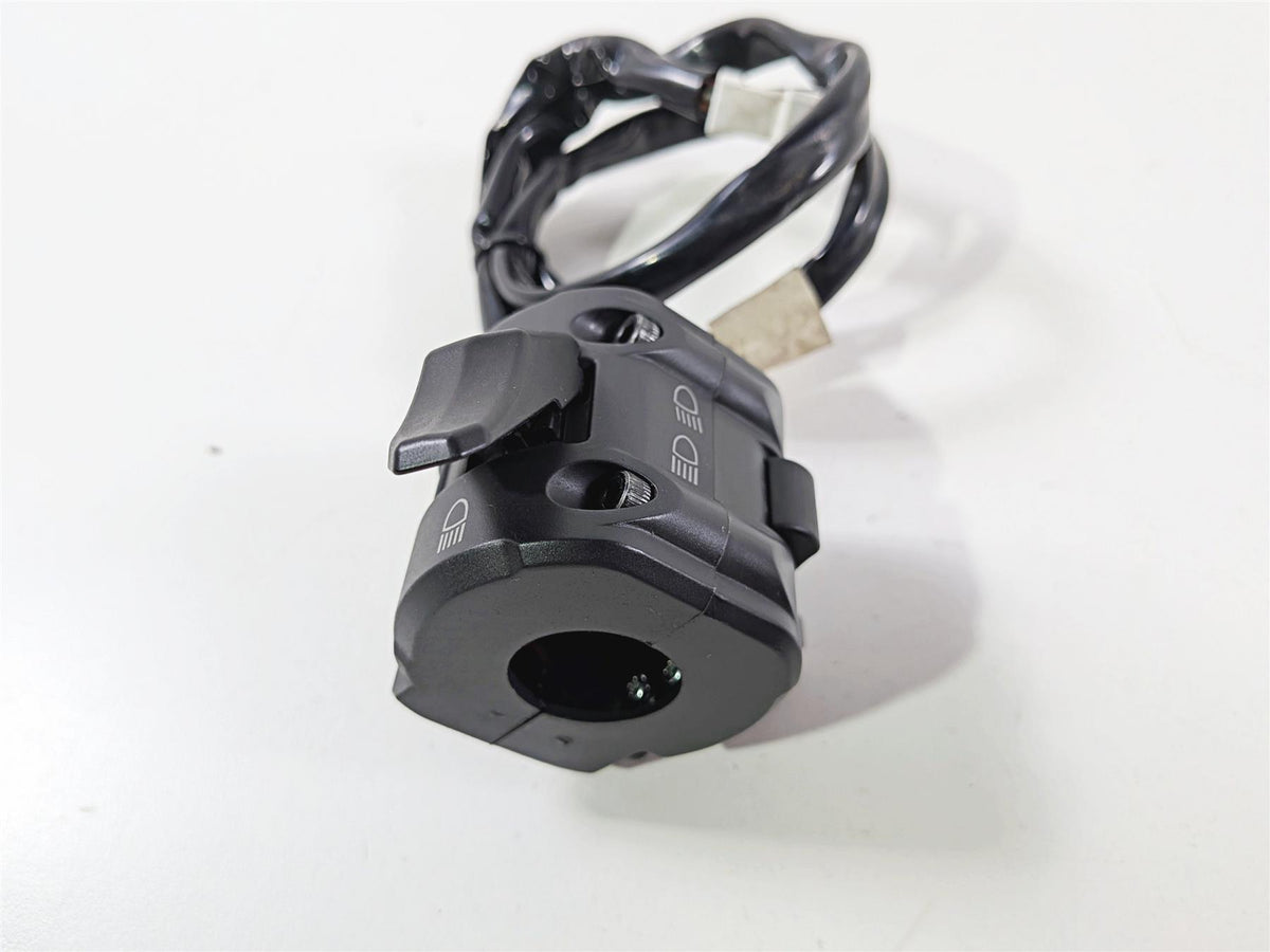 2017 Ducati Panigale 1299 Left Hand Light Horn Blinker Control Switch 65110132A-Mototech271