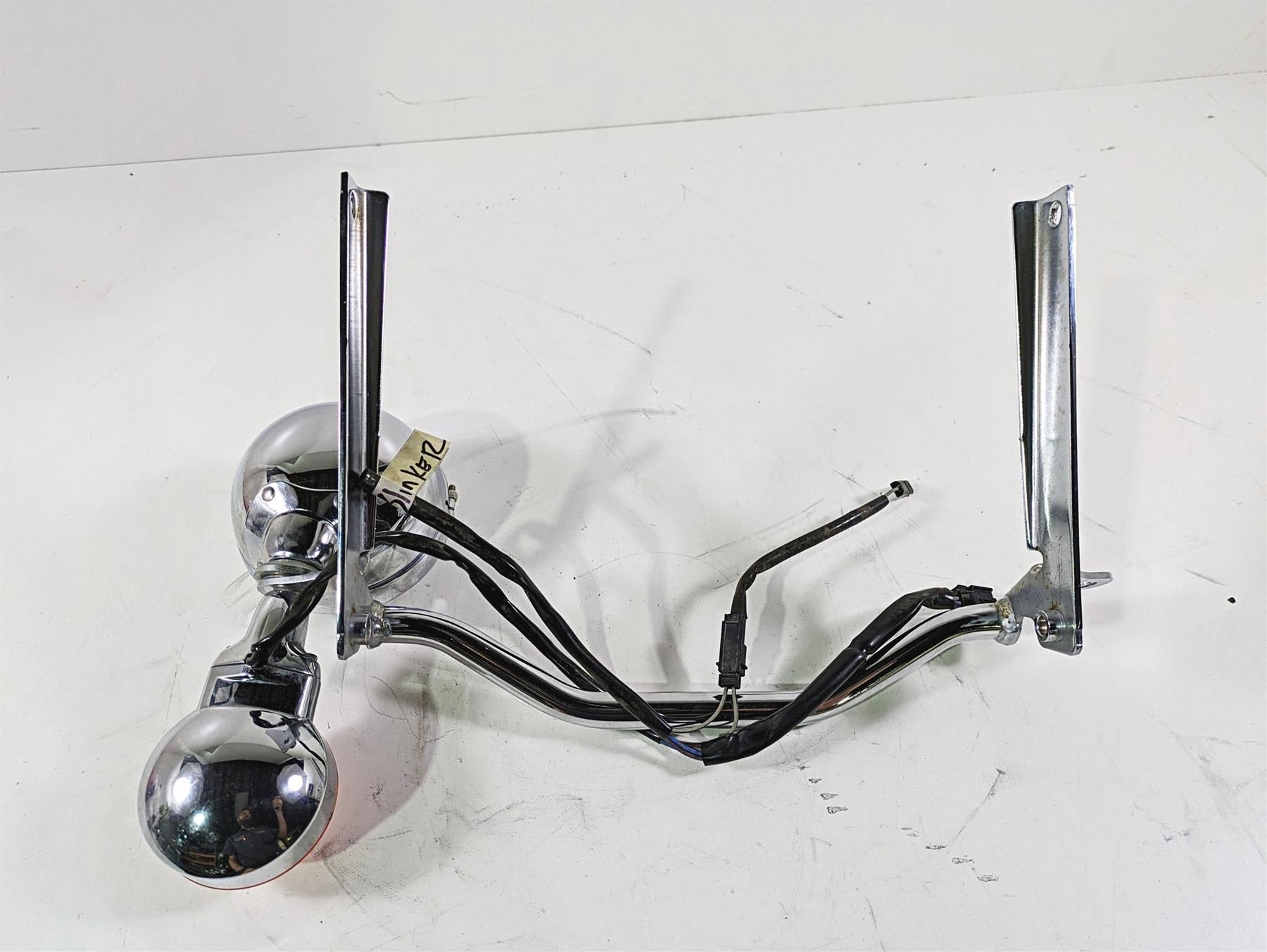 2008 Harley FLSTC Softail Heritage Front Spot Light Blinker - For Parts 58082-02 {{ shop.shopifyCountryName }} - Mototech271