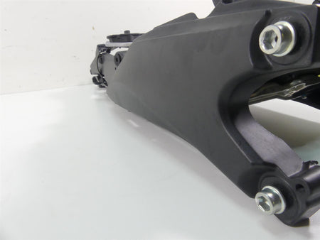 2022 Suzuki GSXR750 Subframe Sub Frame + Inner Fender Set - Read 41211-14J00-YUG {{ shop.shopifyCountryName }} - Mototech271