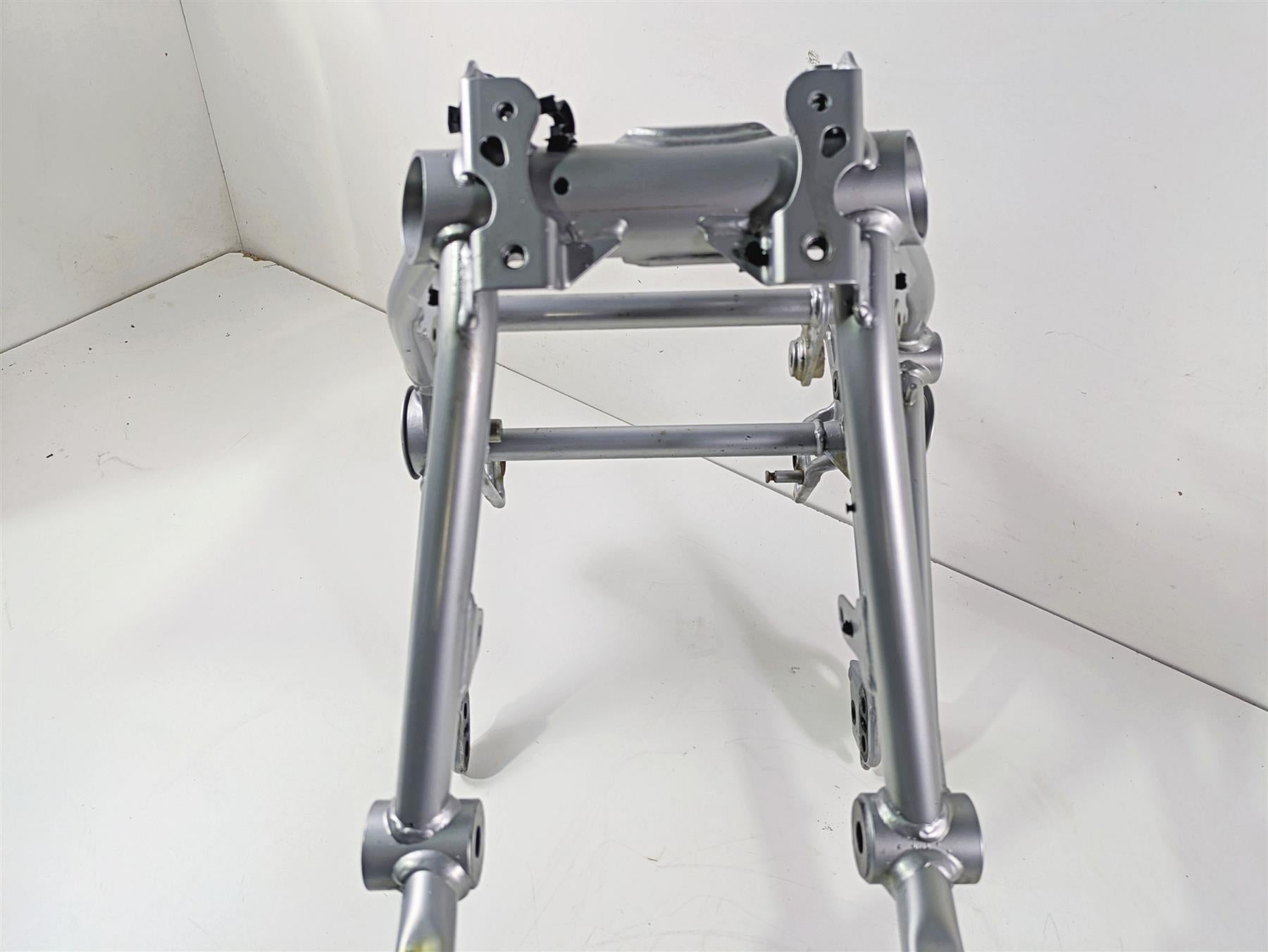 2016 BMW R1200RT K52 Straight Main Frame Chassis With Salvage Florida Title 46518550716 46518387840 {{ shop.shopifyCountryName }} - Mototech271