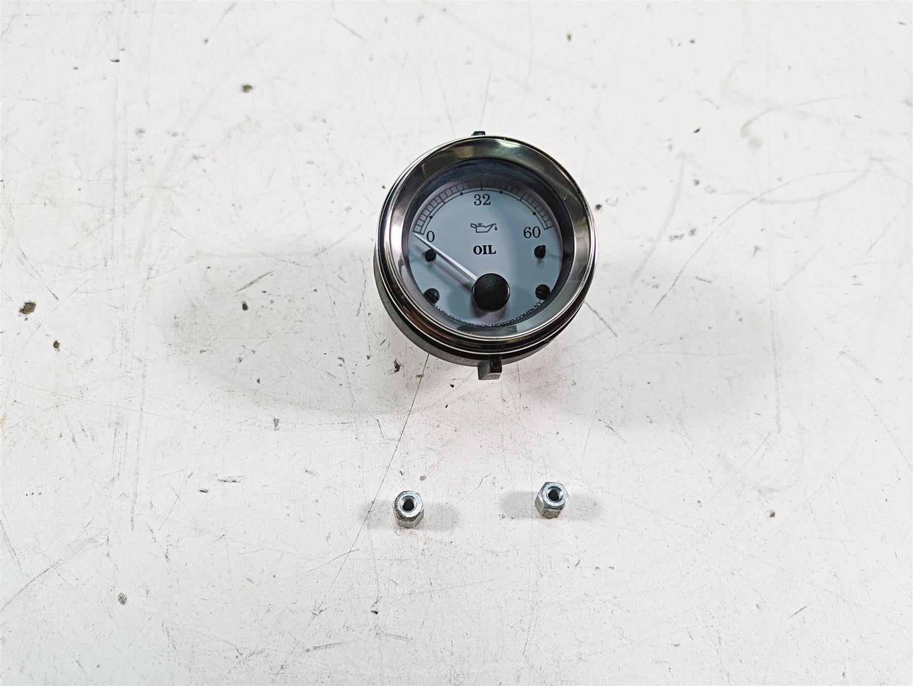 2013 Harley Touring FLHX Street Glide Oil Pressure Gauge 75165-01A