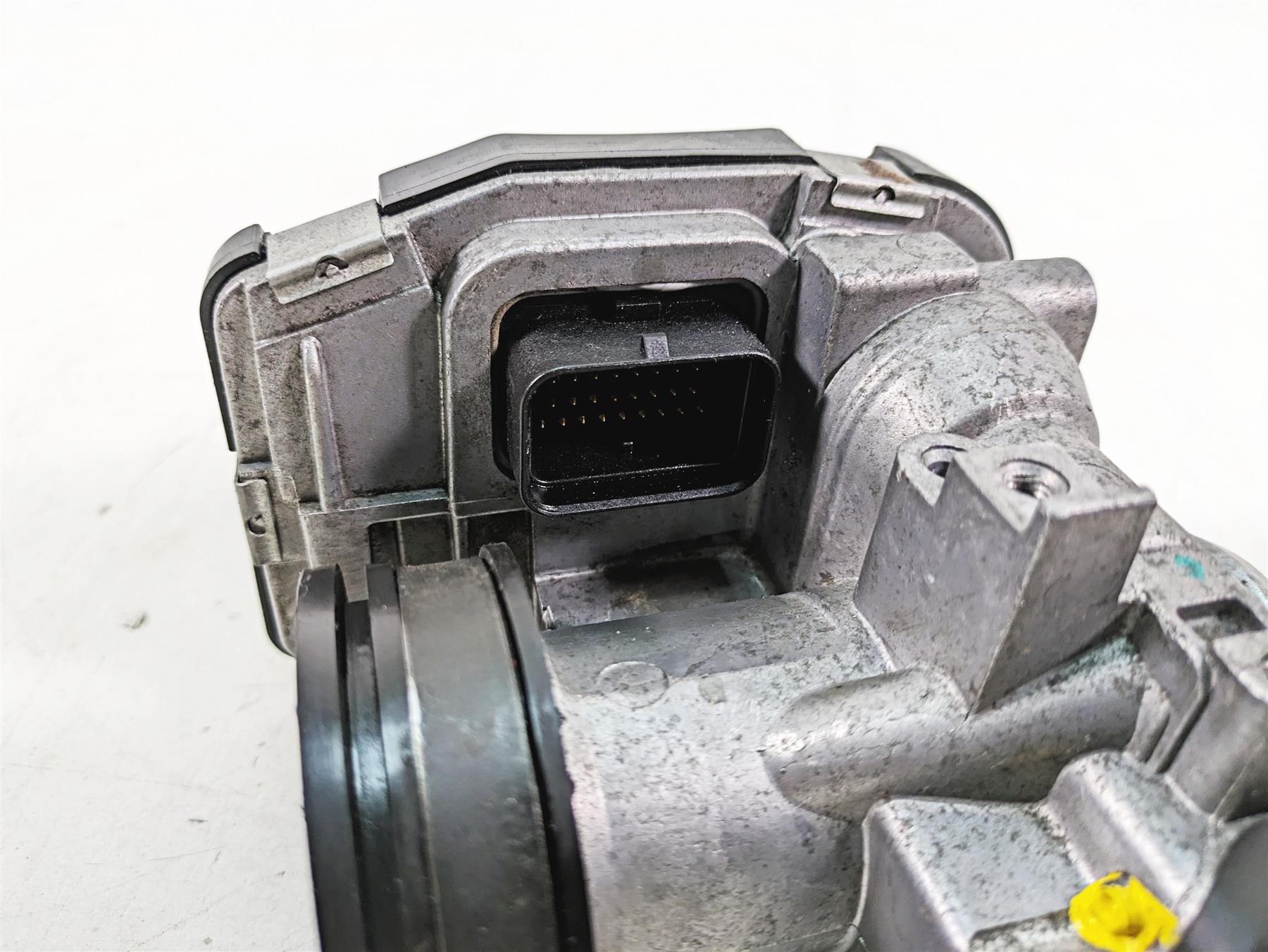 2013 Moto Guzzi V7 750 Stone Magneti Marelli Throttle Body CM228301 {{ shop.shopifyCountryName }} - Mototech271