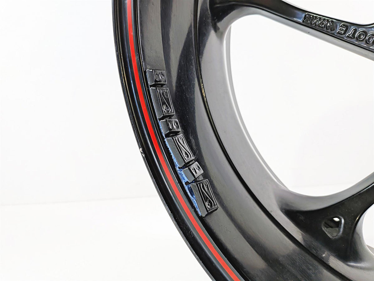 2019 Triumph Speed Triple RS 1050 Straight Nice Rear Wheel Rim 17x6 T2010574 {{ shop.shopifyCountryName }} - Mototech271
