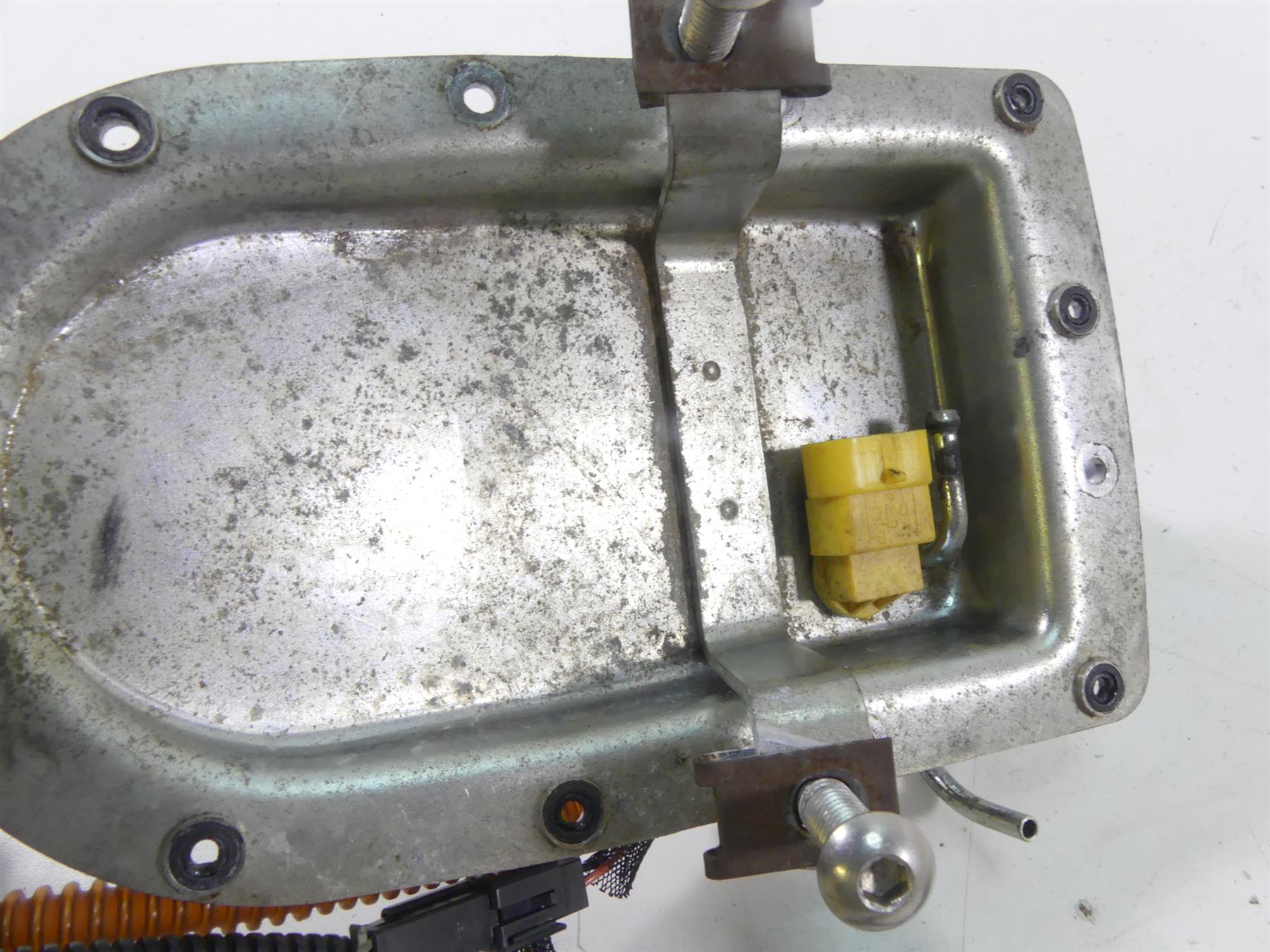 2005 Harley FXDWGI Dyna Wide Glide Fuel Gas Petrol Pump - Tested 75218-04D {{ shop.shopifyCountryName }} - Mototech271