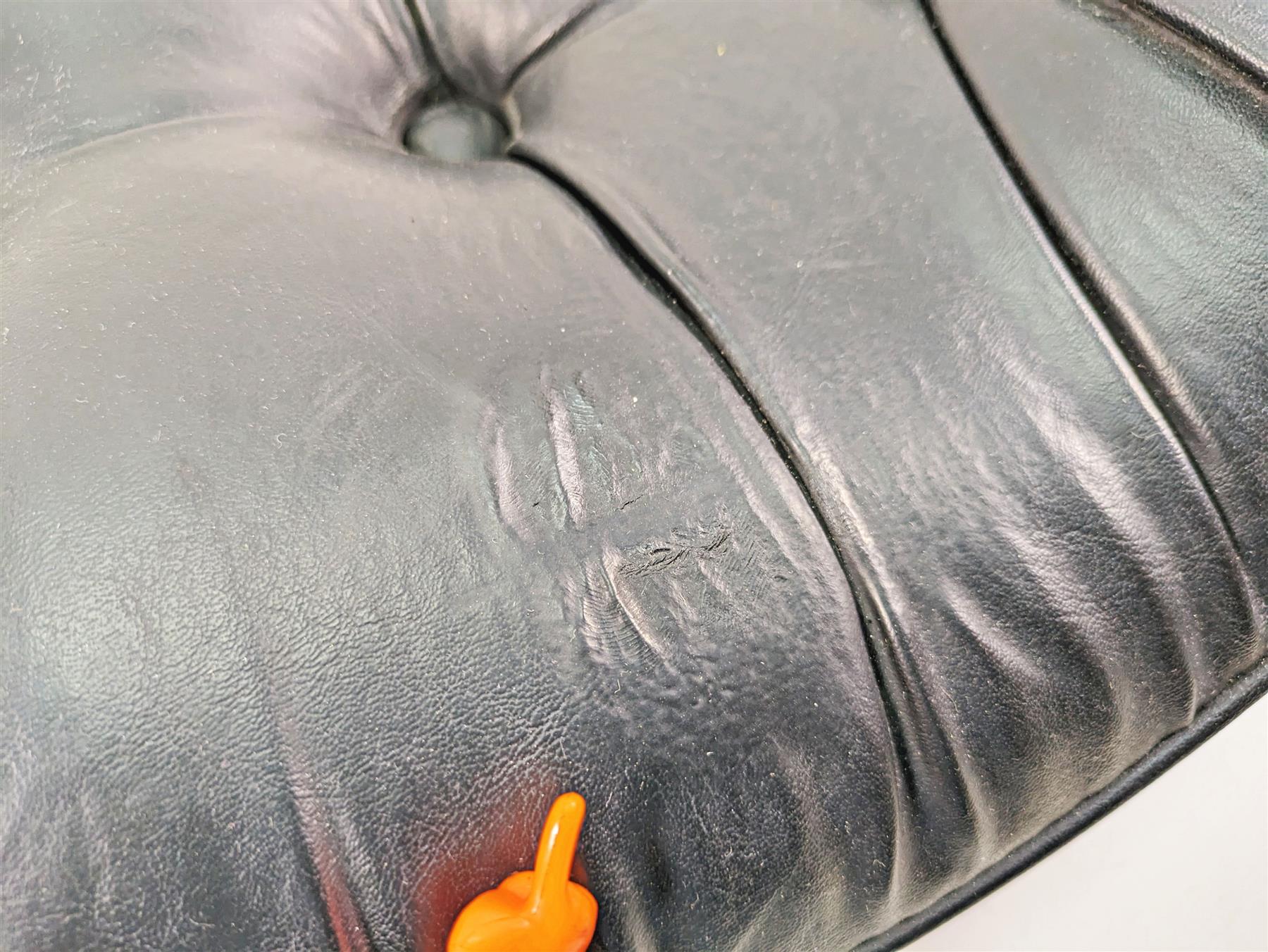 1986 Harley Sportster XLH 883 Rider Driver Pillow Cushion Seat Saddle 52004-94B {{ shop.shopifyCountryName }} - Mototech271