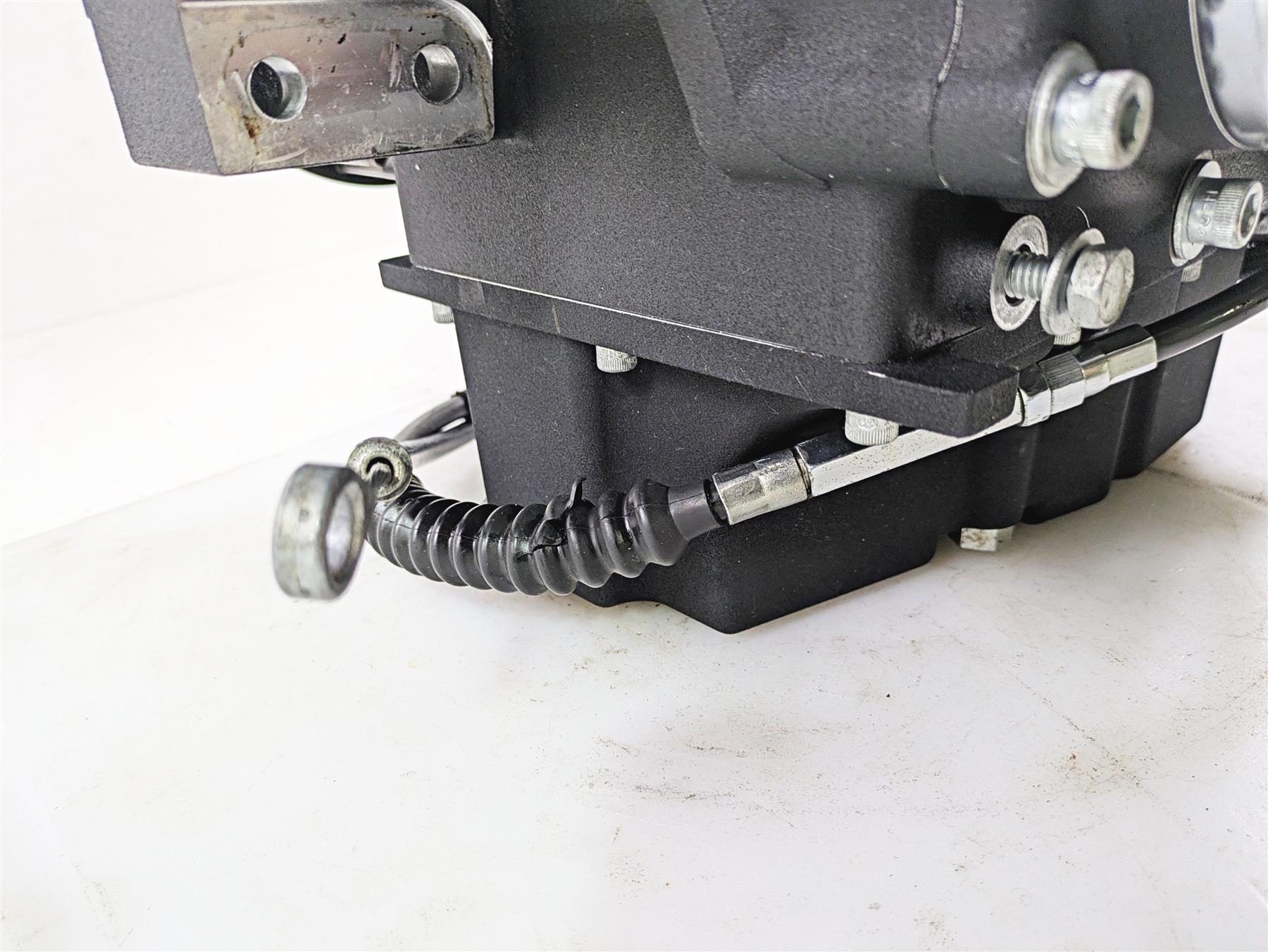 2015 Harley FXDL Dyna Low Rider 6 Speed Transmission Gear Box 4K 33083-10A {{ shop.shopifyCountryName }} - Mototech271