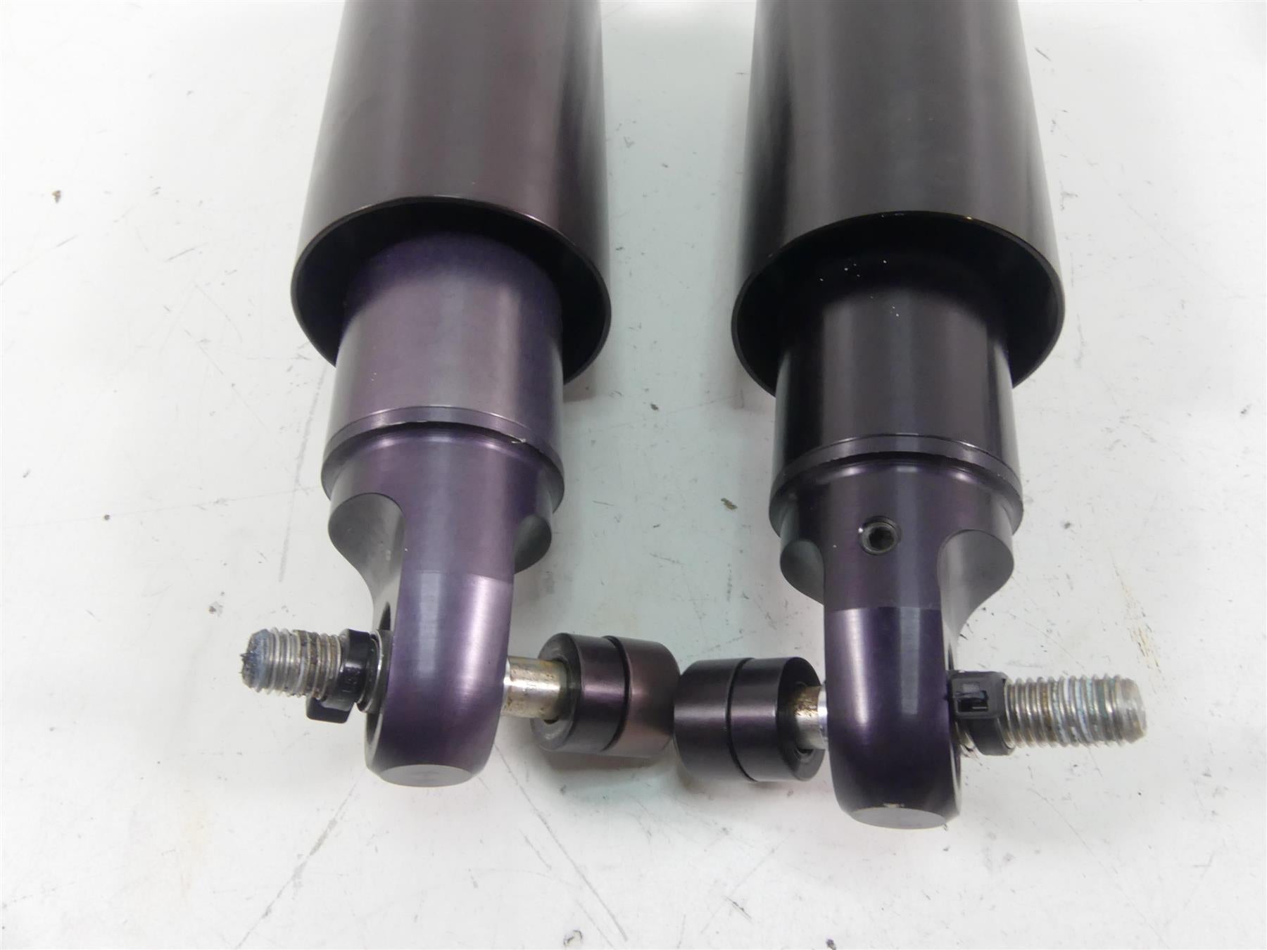 2012 Harley VRSCF Muscle Rod Arnott Ultimate Air Ride Suspension Kit MC-3110 {{ shop.shopifyCountryName }} - Mototech271