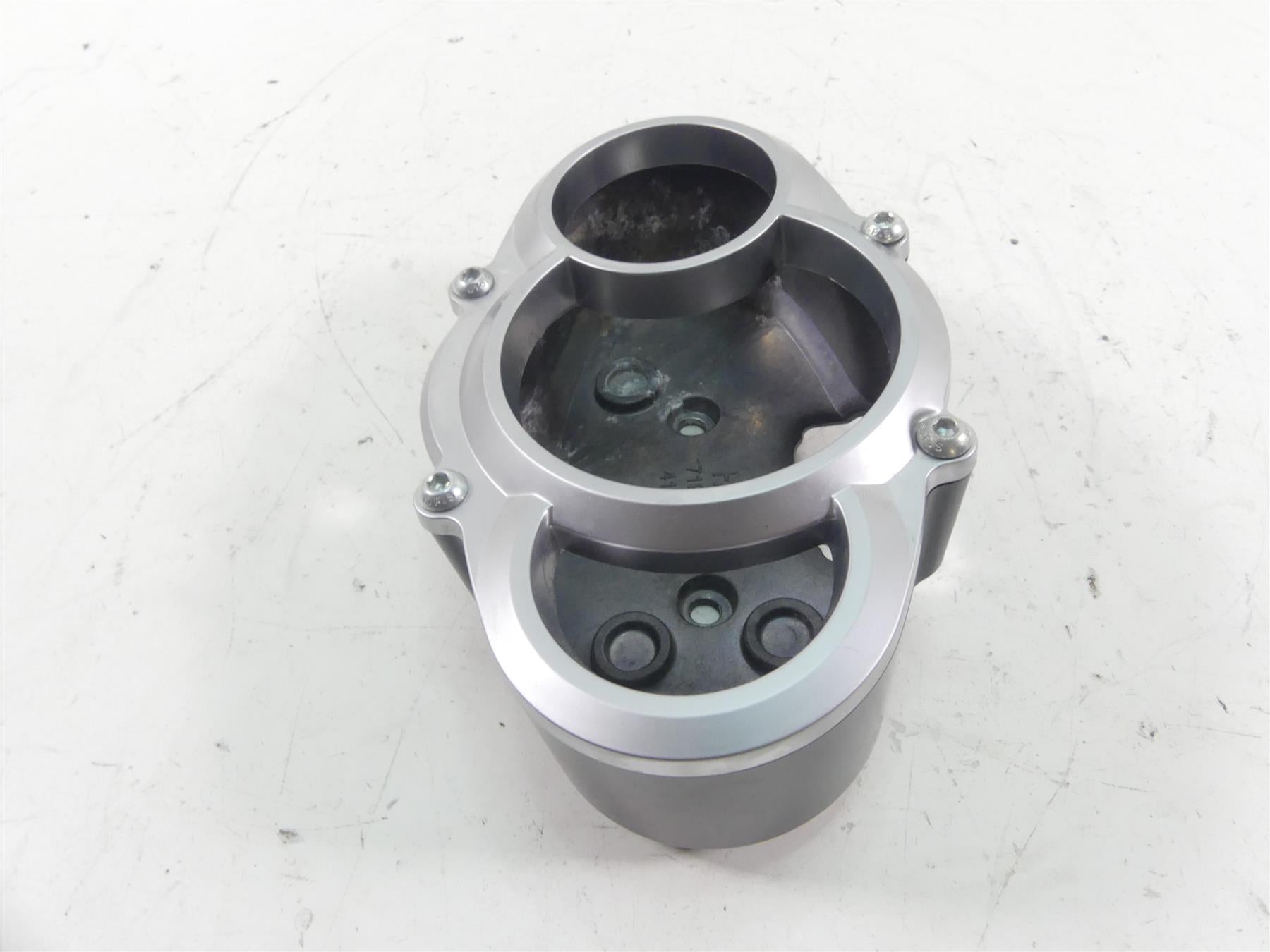 2012 Harley VRSCF Muscle Rod Speedometer Gauges Housing & Bezel 71981-09 {{ shop.shopifyCountryName }} - Mototech271