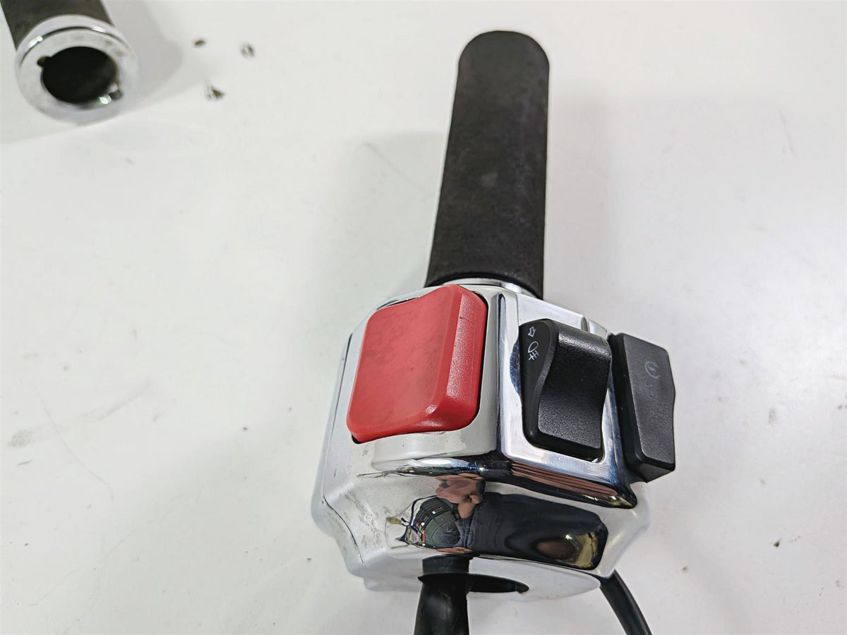 2008 Yamaha XV1900 Roadliner S Right Hand Control Switch 1D7-83973-00-00 {{ shop.shopifyCountryName }} - Mototech271