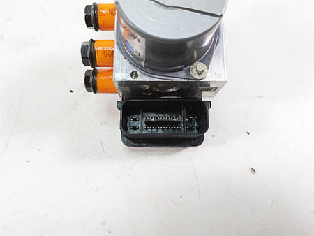 2017 Mv Agusta Dragster 800 Abs Brake Pump Module Unit 8000B9134 8000B9884 {{ shop.shopifyCountryName }} - Mototech271