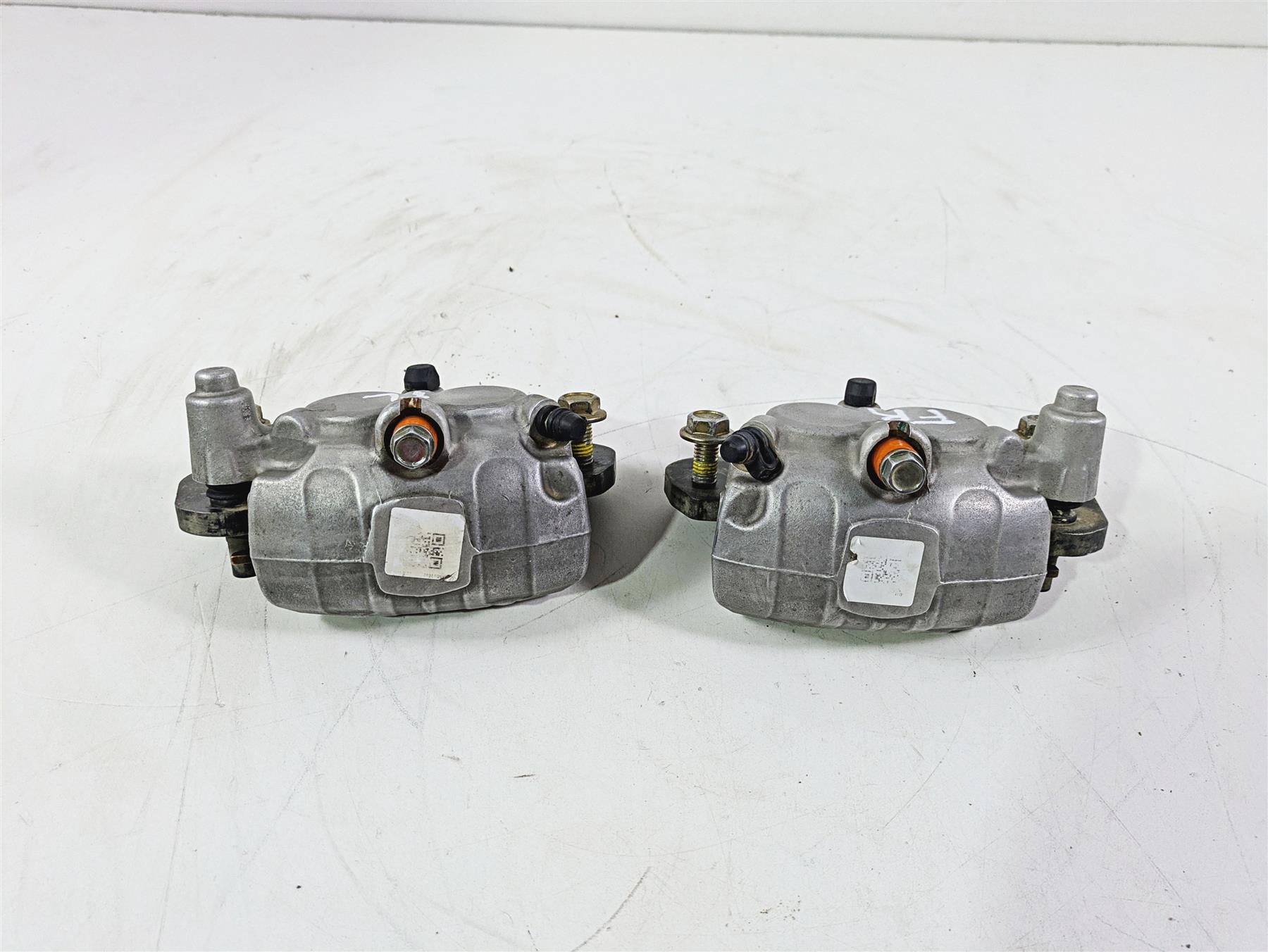2018 Can Am Maverick X3 XRC Turbo R Front Brake Caliper Set 705601462 705601463 {{ shop.shopifyCountryName }} - Mototech271