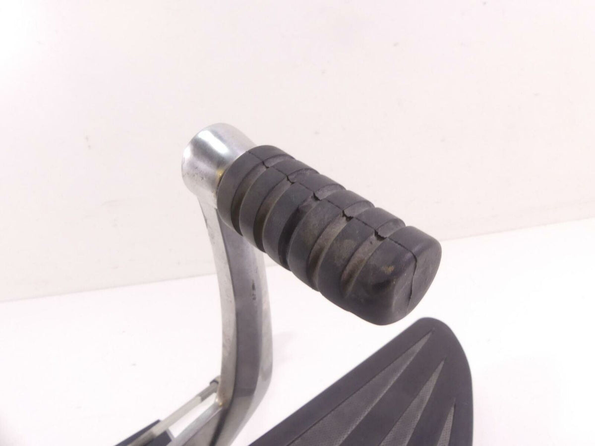 2010 Victory Vision Tour Left Front Rider Floor Foot Board Shifter Set 5135045 {{ shop.shopifyCountryName }} - Mototech271