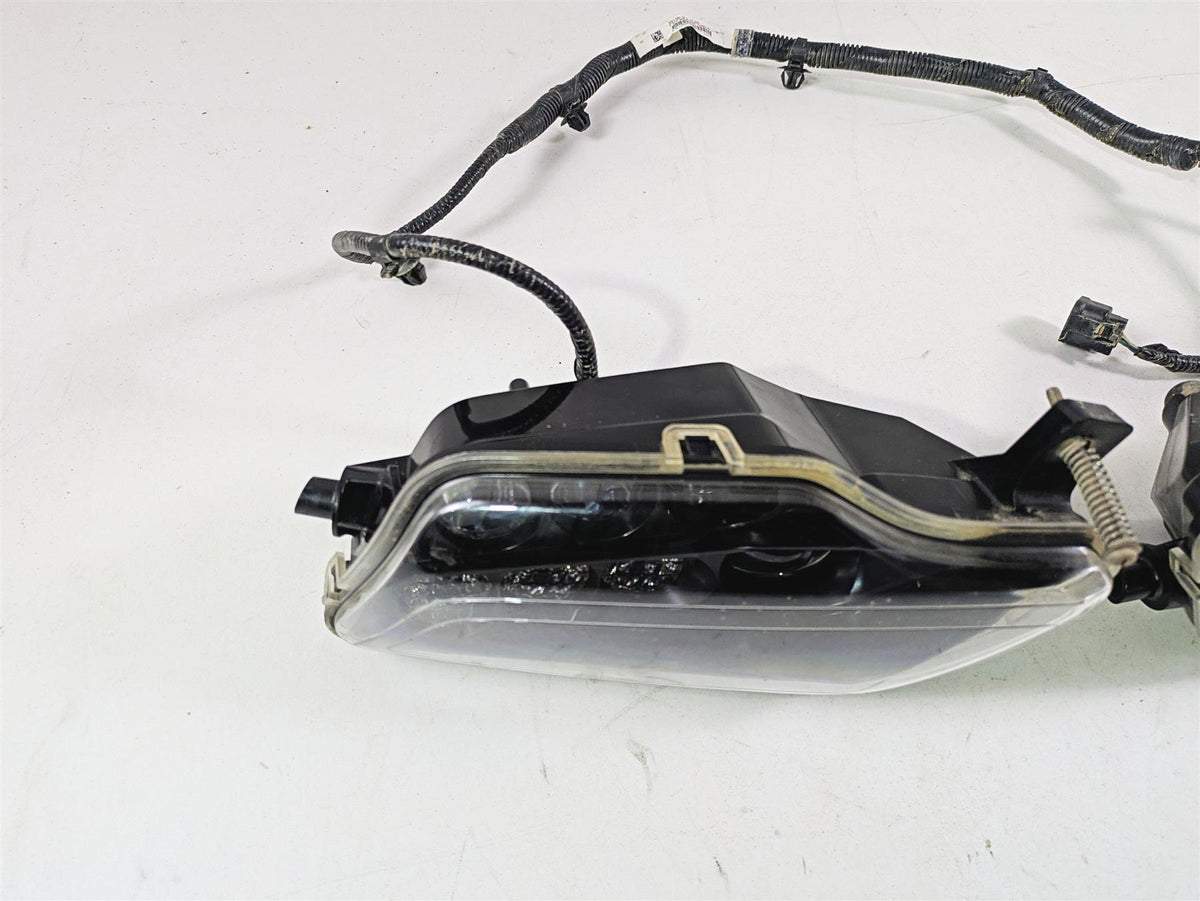 2023 Honda Talon SXS1000 S2R Headlight Head Lamp & Wiring - Read 33100-HL6-A41 {{ shop.shopifyCountryName }} - Mototech271