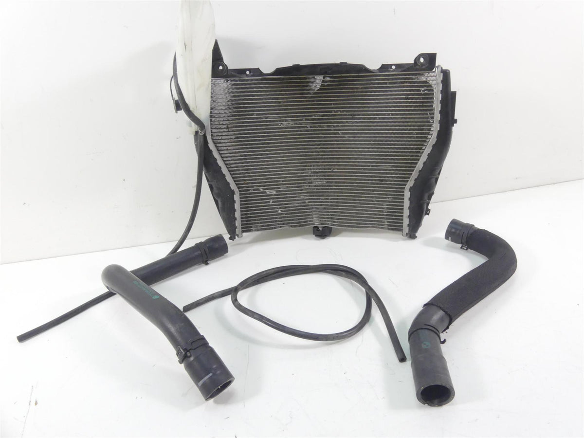 2018 BMW S1000RR K46 Radiator Fans Reservoir Hoses Set 17118546822 {{ shop.shopifyCountryName }} - Mototech271