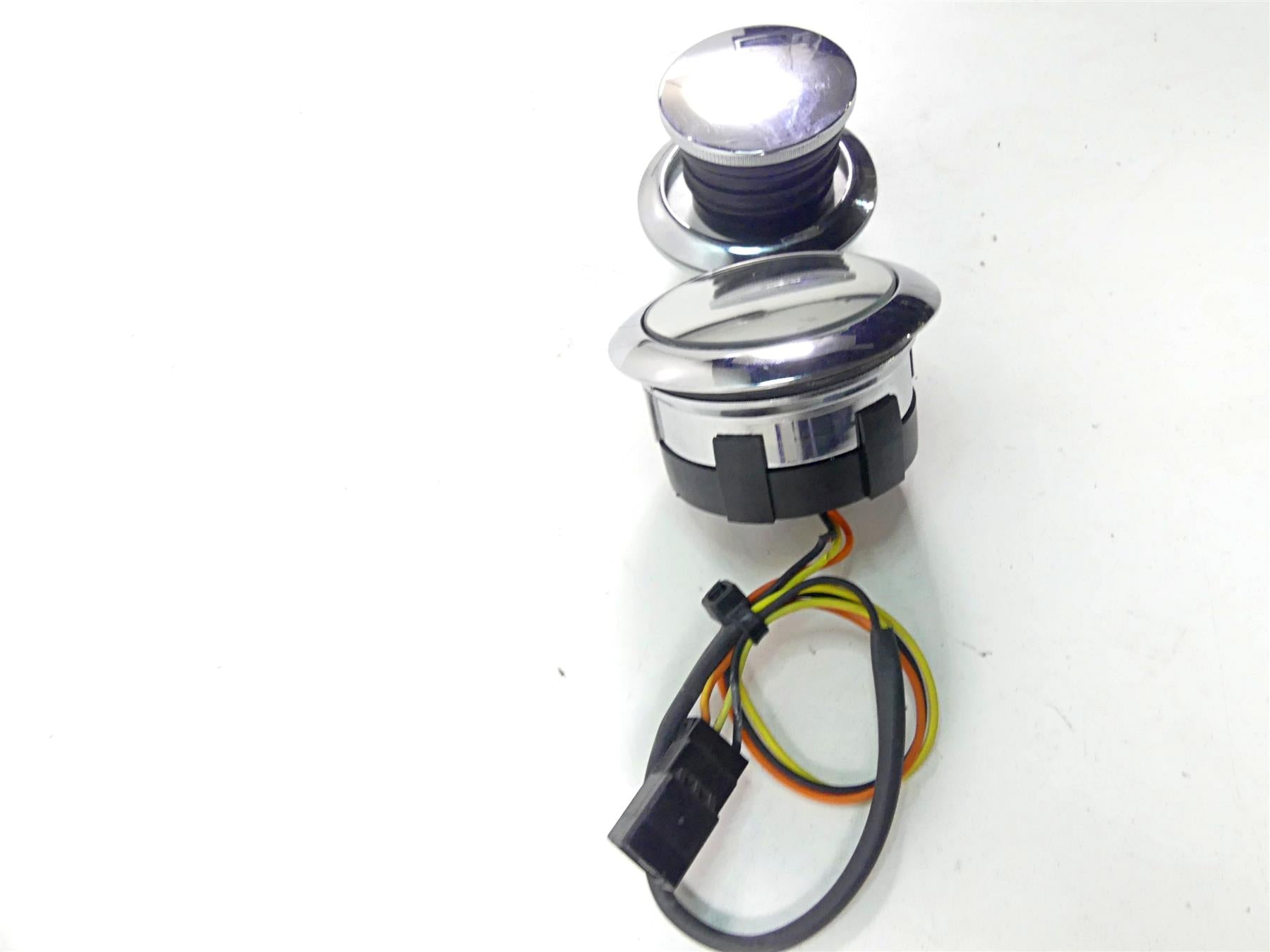 2007 Harley Touring FLHRSE CVO Road King Fuel Level Gauge & Gas Cap 63074-07B {{ shop.shopifyCountryName }} - Mototech271