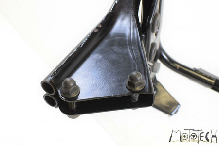 2005 Kawasaki ZZR1200 ZX1200 Front Main Stay Subframe Bracket 11052-1675 {{ shop.shopifyCountryName }} - Mototech271