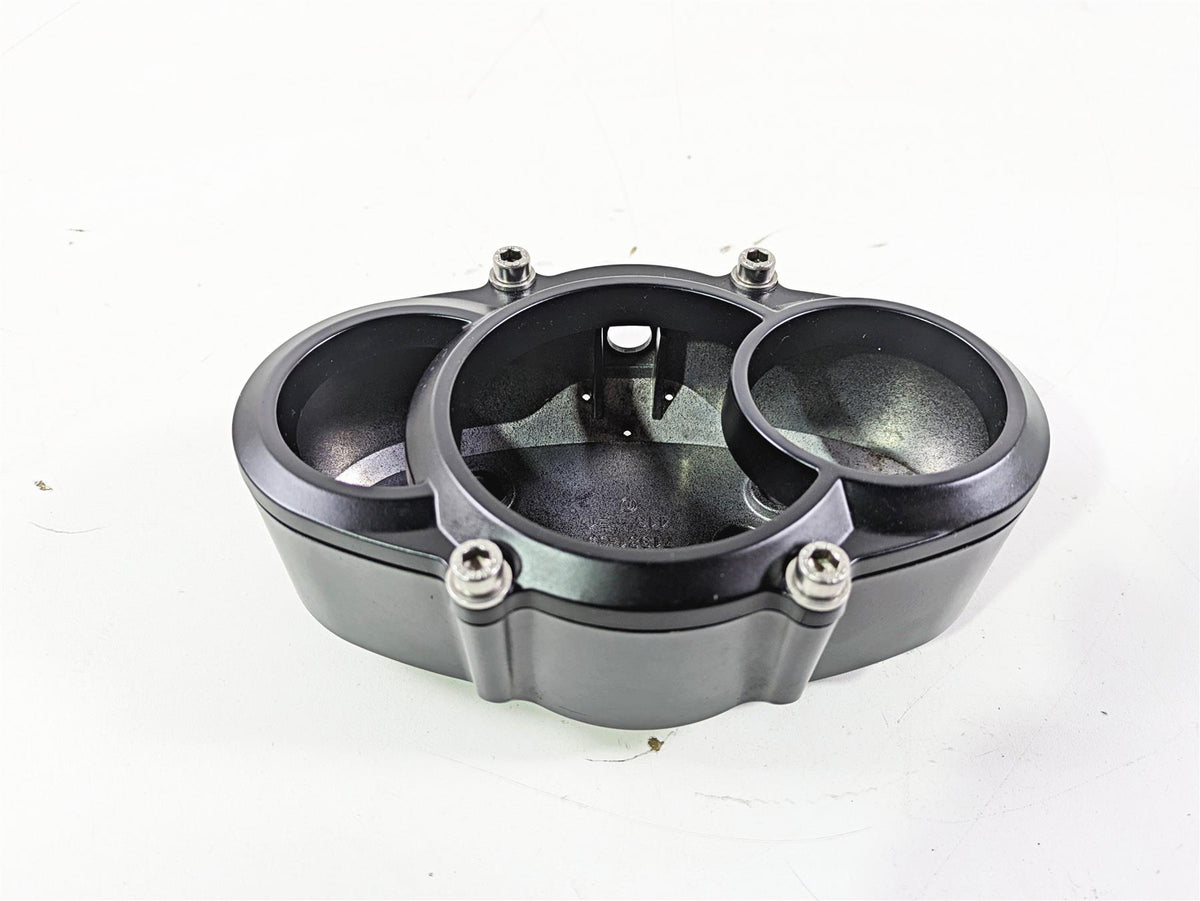 2010 Harley VRSCF Muscle Rod Gauges Speedo Housing & Bezel 71958-09 71981-09 {{ shop.shopifyCountryName }} - Mototech271